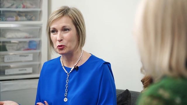 История создания самой масштабной онлайн- и офлайн-школы по вышивке Высокой моды в России смотреть онлайн