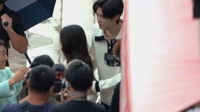 Hidden love deleted scene reuters ~~ zhaolusi , chenzheyuan and victor ma смотреть онлайн