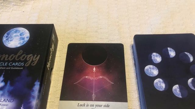 Moonology oracle deck, New moon in Sagittarius, Guide book audio description смотреть онлайн