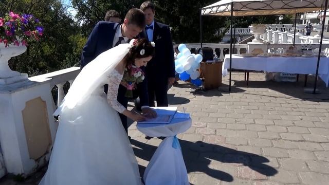 Выездная регистрация брака на балюстраде, в усадьбе Архангельское Иван и Оксана 08 08 15г смотреть онлайн