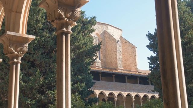 Monasterio de Pedralbes | Historia y Arte en BARCELONA 4K смотреть онлайн