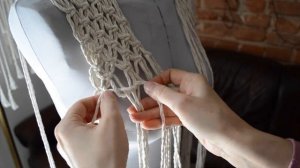 Жилет в технике макраме.