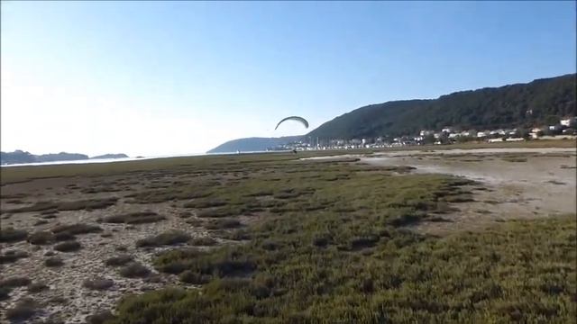 My second flight and landing with scout paramotor - Edi Stunt Girl смотреть онлайн