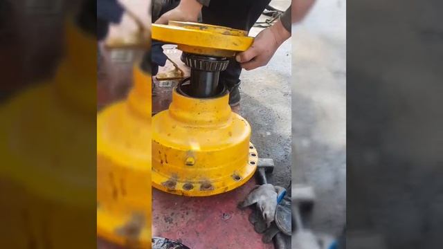 Caterpillar, CAT Ремонт тормозов грейдера, Caterpillar 160G смотреть онлайн