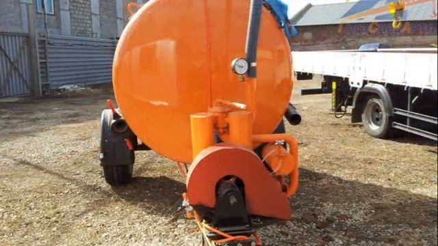 Полуприцеп-цистерна МВ-4,2 (ассенизационный)