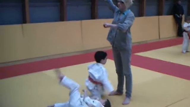 compétition de judo du 30 11 2008 à senlis 2008 (oran) смотреть онлайн