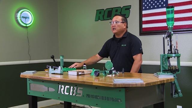 Intro To Handloading: Rock Chucker Supreme Master Reloading Kit смотреть онлайн