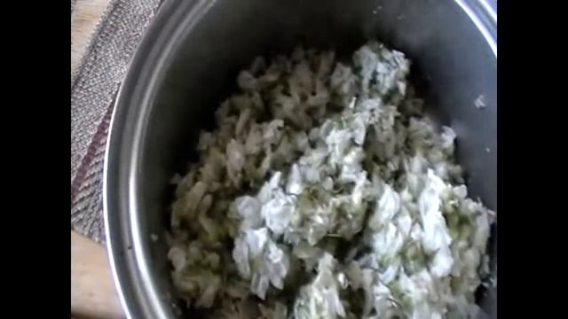 Едим и Заготовляем цветы Акации/Робинии на зиму. Preparing acacia/Robinia flowers for the winter. смотреть онлайн