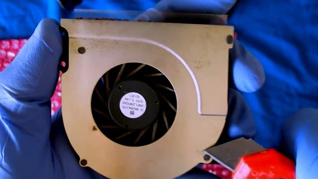 Asus X51L, X51H, X51R, X51RL - Disassembly and fan cleaning (Разборка и чистка ноутбука) смотреть онлайн