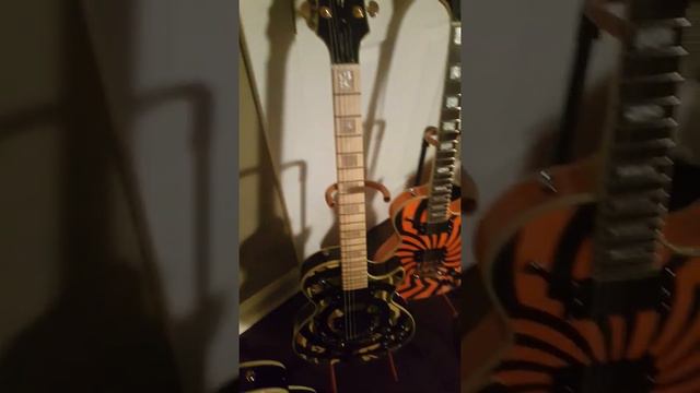 Epiphone Zakk Wylde Bullseye Camo and Buzzsaw and Camo again! смотреть онлайн