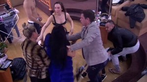 Дом-2: Потасовка Элен Каминской и Юли Ефременковой