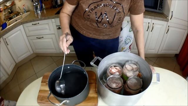 Тушенка свиная в банке.Заготовка на зиму.Ароматная супер закуска. смотреть онлайн