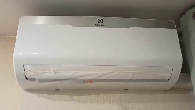 Обзор кондиционера ELECTROLUX (AC E-lux EACS-09HAR_A/N3) смотреть онлайн