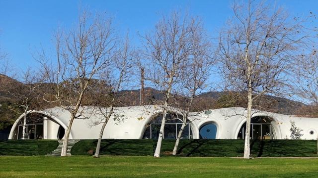 Тонкие бетонные стеновые конструкции. Технология строительства монолитных купольных домов. SCIP смотреть онлайн