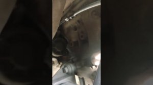 Renault Fluence чистка клемм стартера быстро