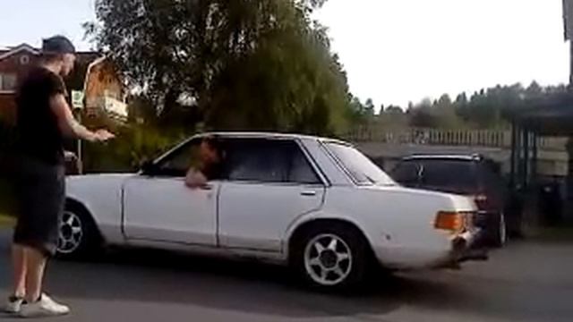 ford granada 2,8 börn смотреть онлайн