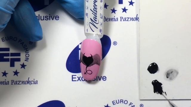 Сердечки на ногтях. Валентинка на ногтях. Дизайн ногтей сердечки. смотреть онлайн