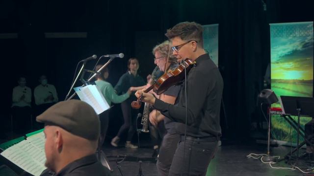 Clefs of Moher Live at The Registry Theatre 2022 смотреть онлайн