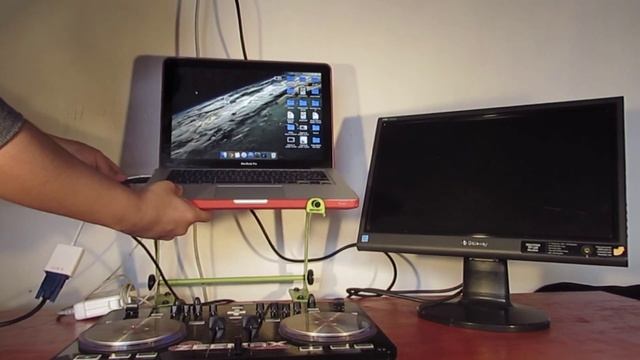 Proyectar video en monitor externo con Virtual DJ 7 en Mac OS X смотреть онлайн