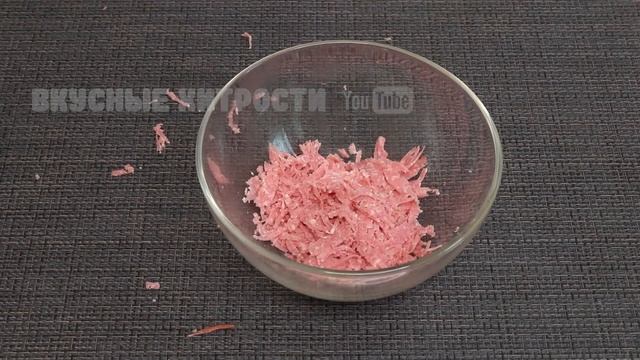Рецепт ПОДСЛУШАЛ на работе! Сделал нарезку НЕОБЫЧНО и получилась ОБАЛДЕННАЯ закуска по-корейски!!! смотреть онлайн