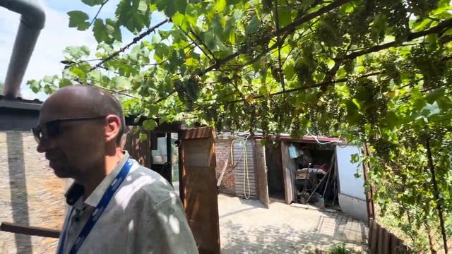 В КАКИХ ДОМАХ ЖИВУТ НА ЮГЕ ☀️?| ДОБРЫЙ ХОЗЯИН ПОКАЗАЛ  ДОМ С УЧАСТКОМ,ГДЕ ВСЕ СДЕЛАЛИ САМИ/Июль2023