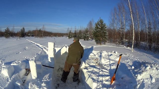 Military Type Snow Shelter. Fast To Make - Great For Emergencies смотреть онлайн