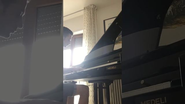 Pianoforte Mezza Coda Fantastico MEDELI Grand 500