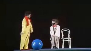 В.Полунин и Л.Лейкин с номером «Низя»