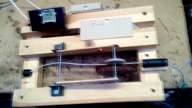 Измеритель длины провода или троса. Счетчик провода или кабеля на ATMega168. смотреть онлайн