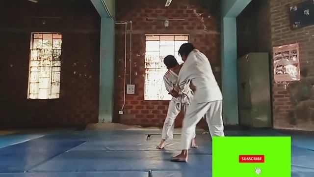 how to Judo, Judo ki fight , ? kaise sikhe aasan tarika ringtone ke sath смотреть онлайн