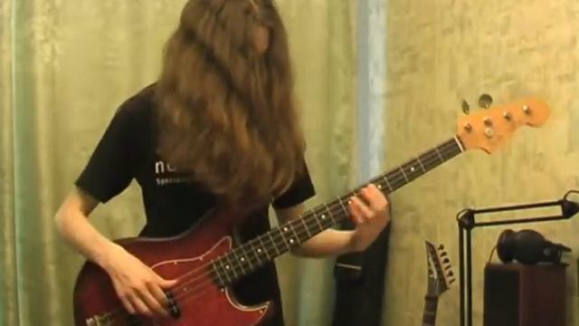 "MM-MM Good" bass improvisation смотреть онлайн