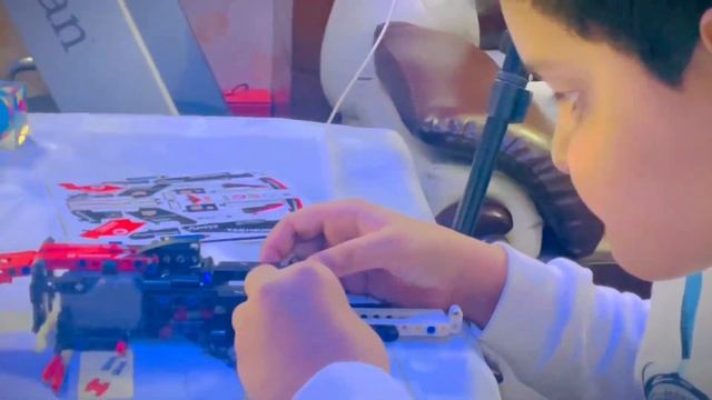 LEGO Technic 42137 Formula E Porsche 9+ #Porsche 99X Electric | LEGO speed build review | Rishan смотреть онлайн