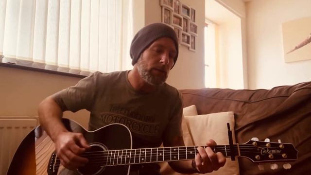 ‘Fake Plastic Trees’ - Acoustic Cover смотреть онлайн