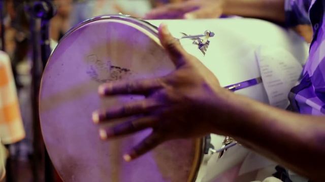 Sambas: Se a Fila Andar e Amantes смотреть онлайн