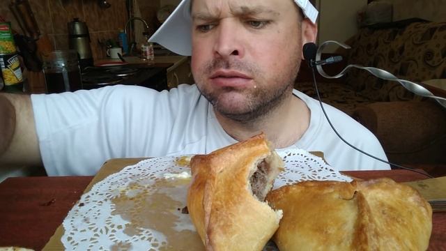 МУКБАНГ ХАЧАПУРИ по аджарски и самса с говядиной/MUKBANG KHACHAPURI In Adjarian And Samsa With Beef