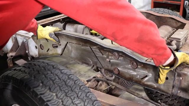 RB7207R & RB2707L 98-03 Ford Ranger Over Axle Frame Section Installation Guide смотреть онлайн