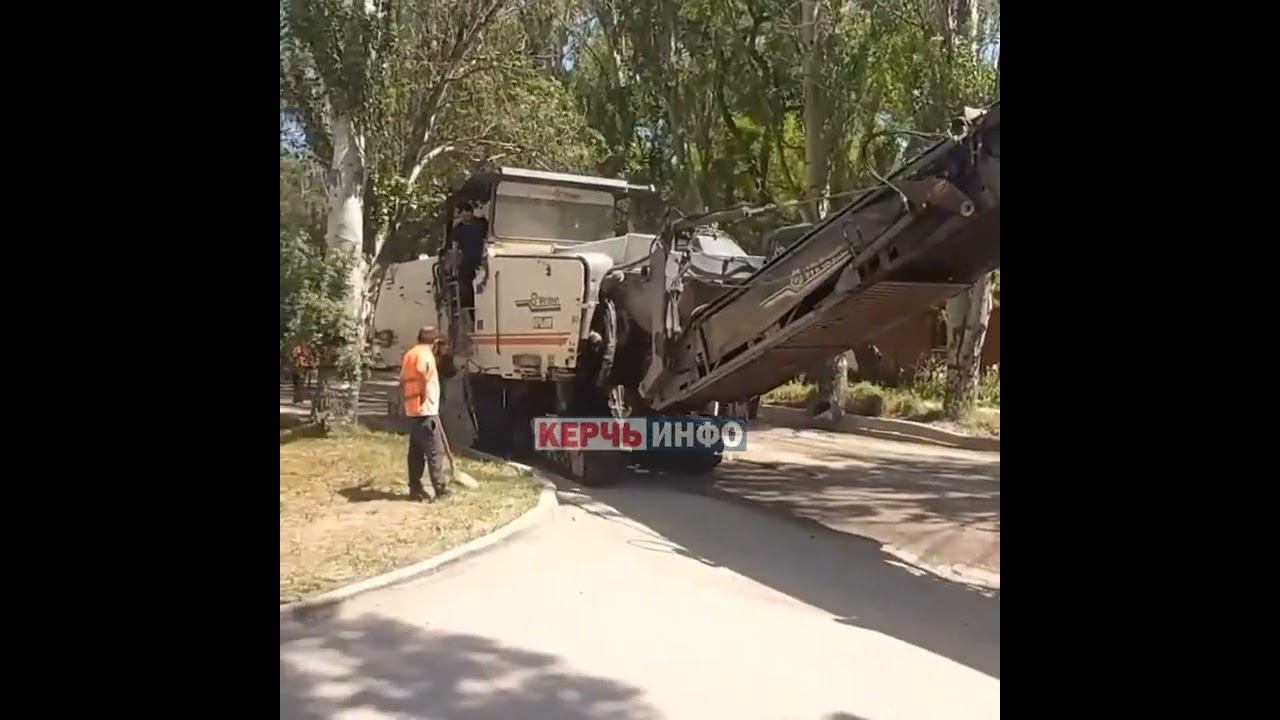Ремонт дорог в Керчи приятно шокирует горожан смотреть онлайн