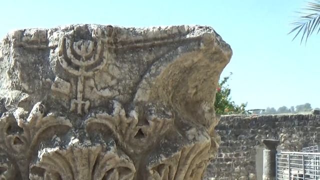 Синагога построенная из разобранного храма Афродиты. смотреть онлайн