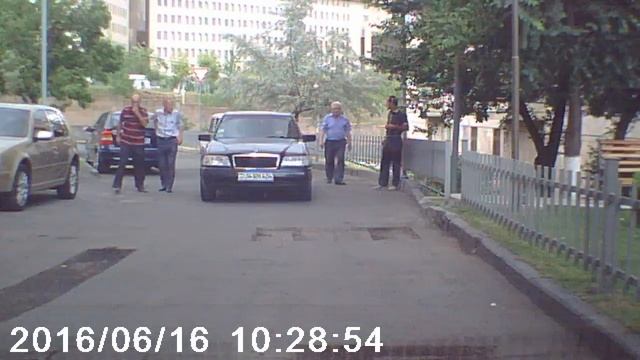 Парковаться негде смотреть онлайн