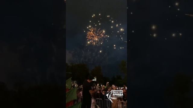 В Гродно празднование Дня Независимости закончилось красочным салютом смотреть онлайн