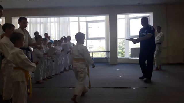 Сдаю на оранжевый пояс, а получаю зелёный смотреть онлайн