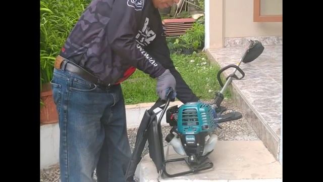 MOTONG RUMPUT TETANGGA (Review MakitaEBH340R) смотреть онлайн