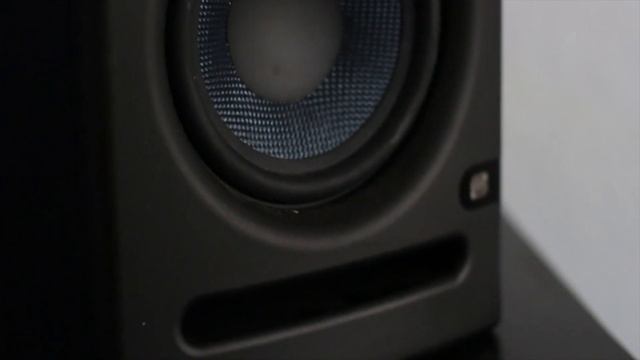 Presonus Eris E5 Studio Monitors: In-Depth Review смотреть онлайн