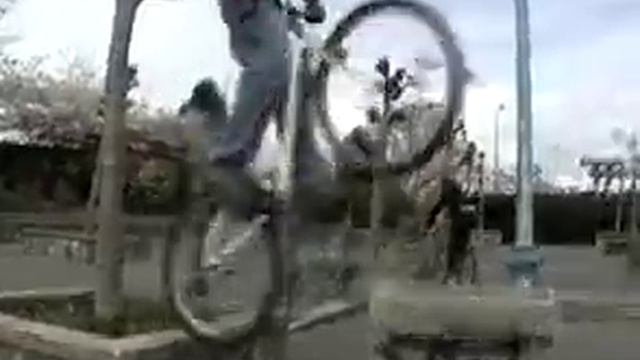 Cool Bike Trials смотреть онлайн