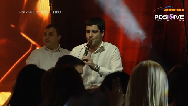 ARTAVAZD MELQONYAN / URIN U BARDIN