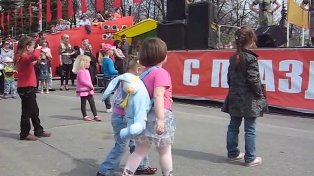 Клен кудрявый - лист резной смотреть онлайн