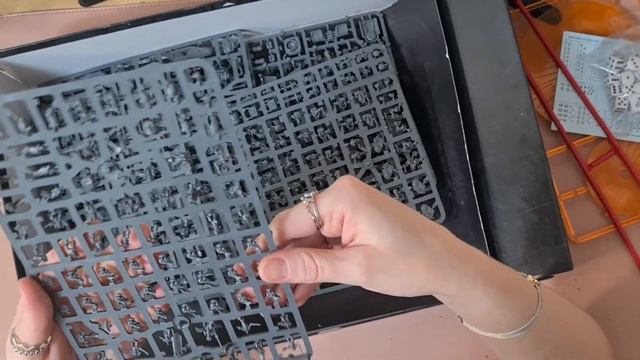 Распаковка стартера Legions Imperialis