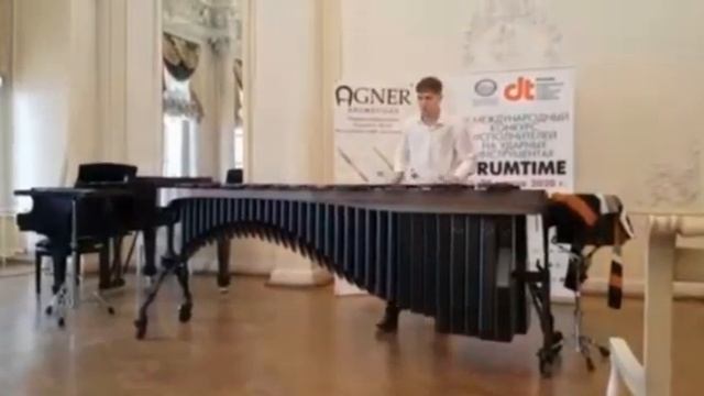 Михаил Лукин, маримба, 1.Eckhard Kopetzki Dance on a Shattered Mirror 2.N.Zivkovic Homo Balkanicus. смотреть онлайн