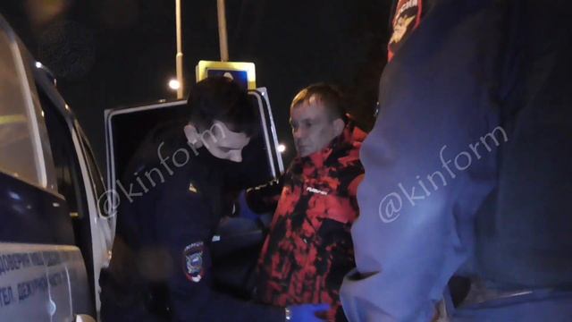 Пинал автомашины в беспамятстве в Сургуте смотреть онлайн