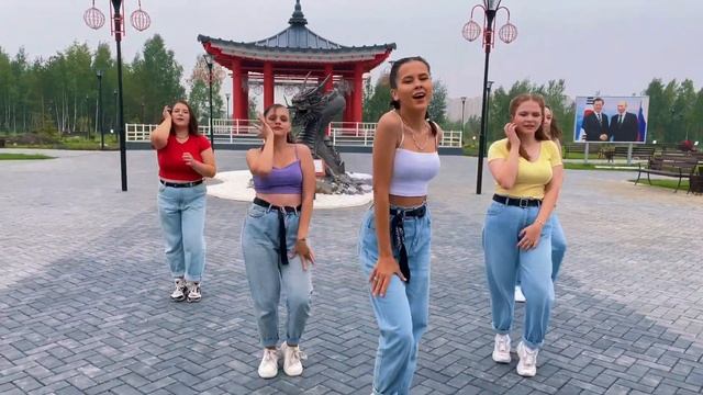 [K-POP IN PUBLIC RUSSIA] MAMAMOO - DINGGA VER. 5 MEMBERS COVER BY MOONLIGHT смотреть онлайн